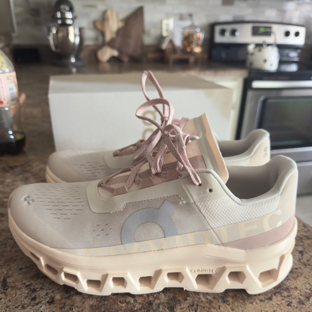 On Running Women's Sneakers in Beige and Pink